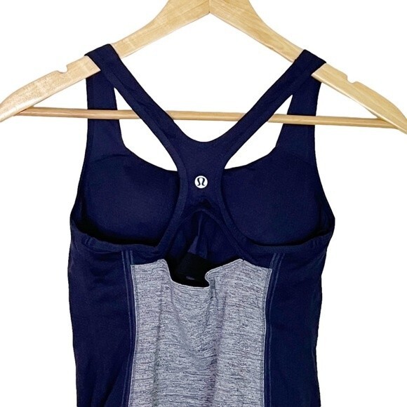3/$30 Lululemon Get Fit Tank Top Heathered Deep Indigo Women’s Size 6 - Picture 7 of 12